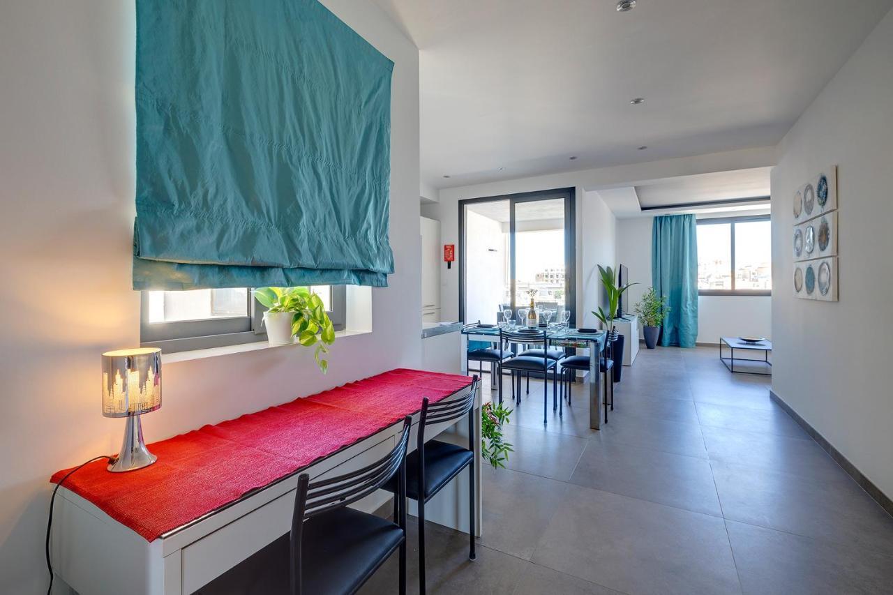 Perfect Location Idyllic 2br *