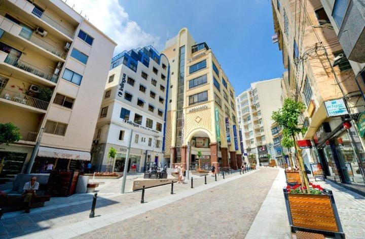 Perfect Location Idyllic 2br * Sliema